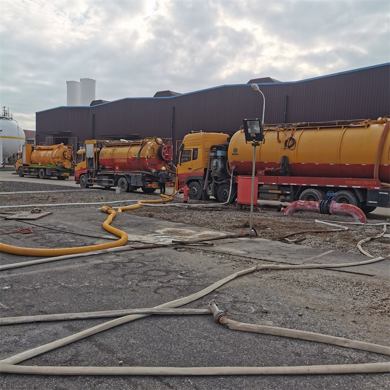 富源污水池清理