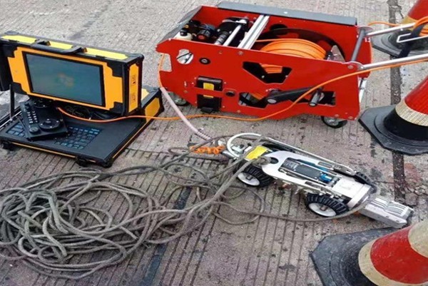 富源CCTV管道检测机器人